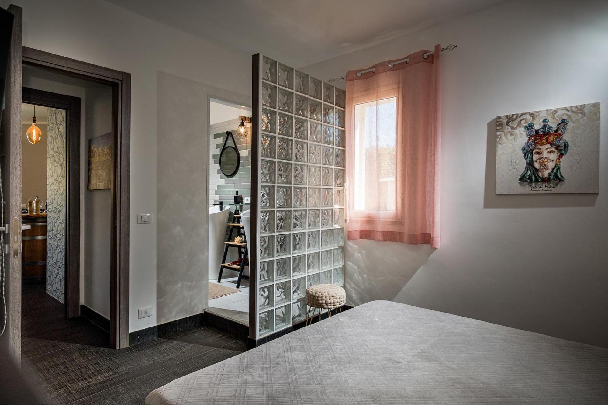 Moresca Exclusive Villa - Pool & Spa 카스텔라마레델골포 외부 사진