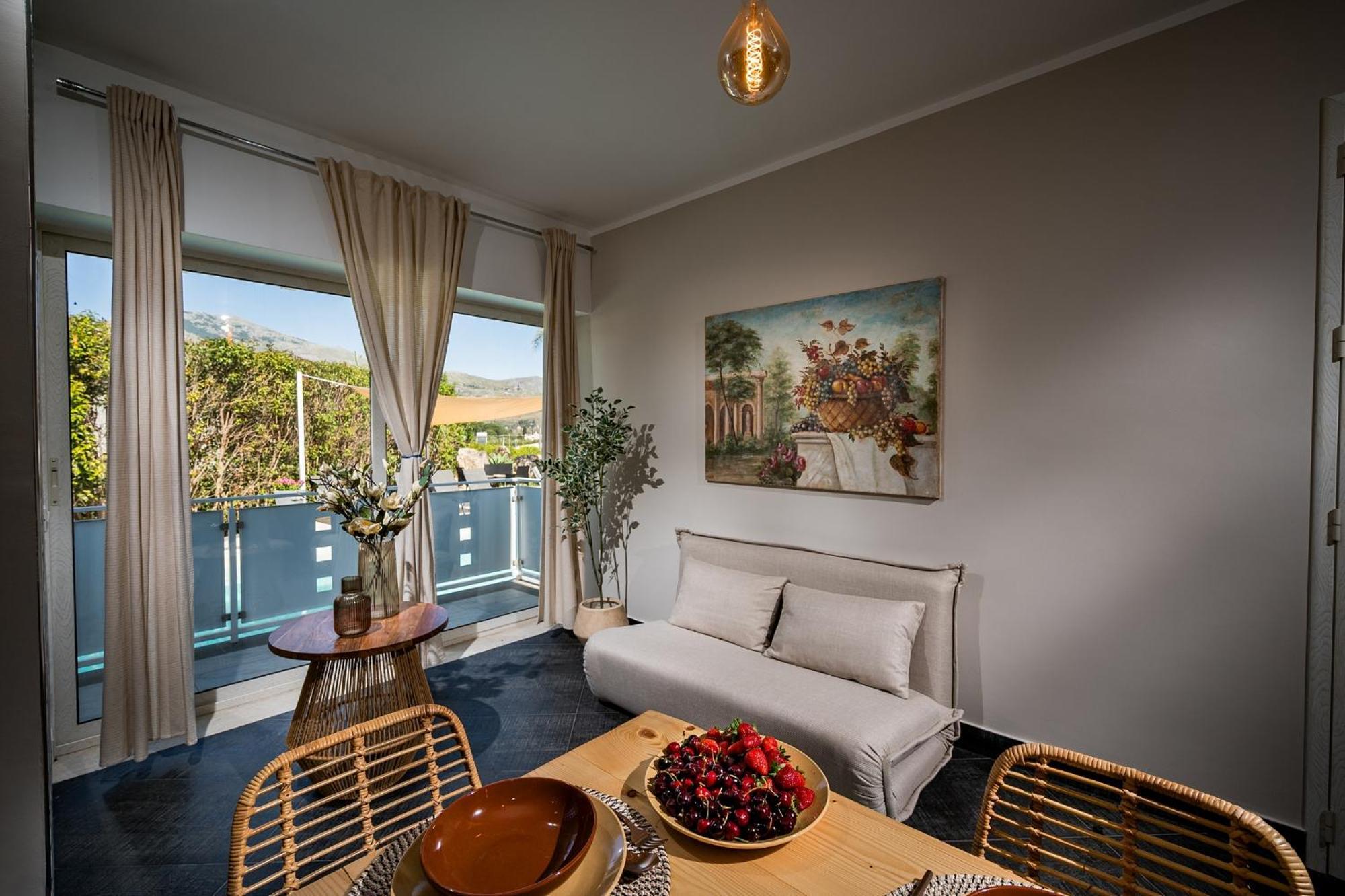 Moresca Exclusive Villa - Pool & Spa 카스텔라마레델골포 외부 사진